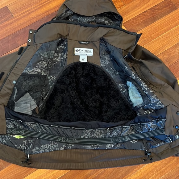 🌸 Columbia Titanium Omni-tech Brown Insulated Jacket Winter Size Small - Picture 6 of 9
